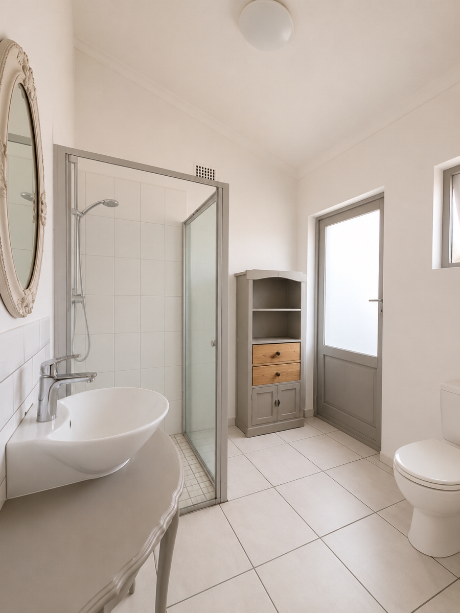 6 Bedroom Property for Sale in Stilbaai Wes Western Cape